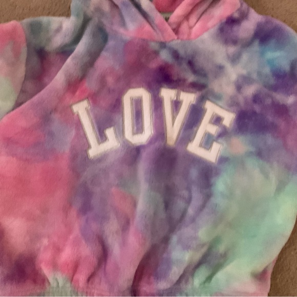 Pair Of Two Urban Kids Sweaters - Picture 6 of 16